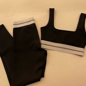 Sivan Ayla tan lines workout set